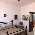 Con Posto Auto Privato Riva Ligure