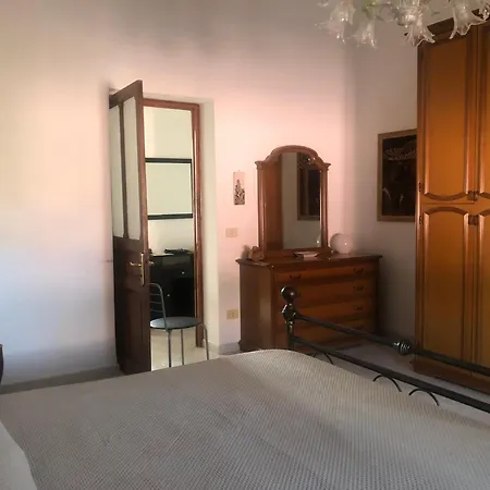 Con Posto Auto Privato *