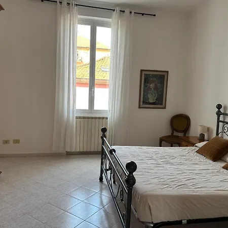 Con Posto Auto Privato * Riva Ligure