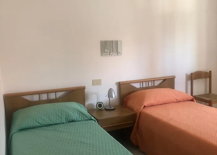 Con Posto Auto Privato * Riva Ligure