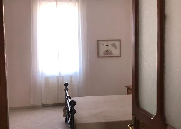 Con Posto Auto Privato Riva Ligure